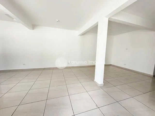 Imagem 6: Imóvel para Aluguel com 85 Metros Quadrados com 2 Quartos em Uberaba - Curitiba - Pr