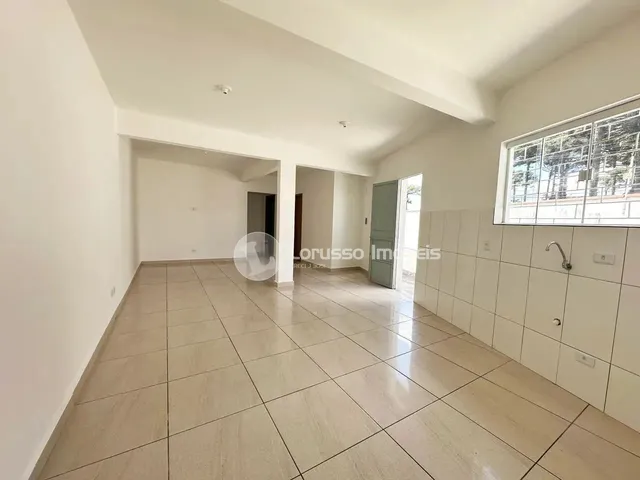 Imagem 14: Imóvel para Aluguel com 85 Metros Quadrados com 2 Quartos em Uberaba - Curitiba - Pr