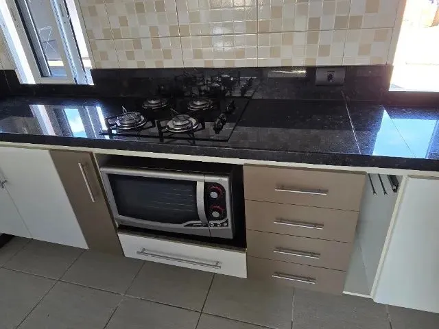 Imagem: Apartamento de 2 Quartos, Sala, Lavanderia