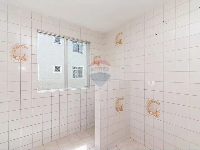 Imagem 6: Imóvel para Aluguel com 40 Metros Quadrados com 2 Quartos em Uberaba - Curitiba - Pr
