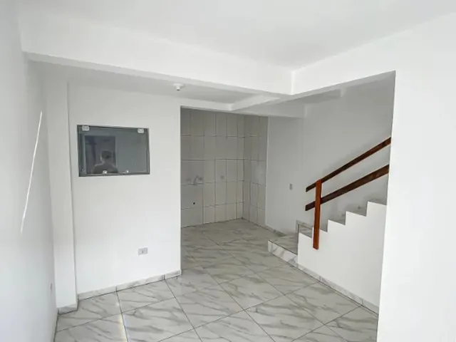 Imagem 3: Sobrado 2 Quartos no Capão da Imbuia