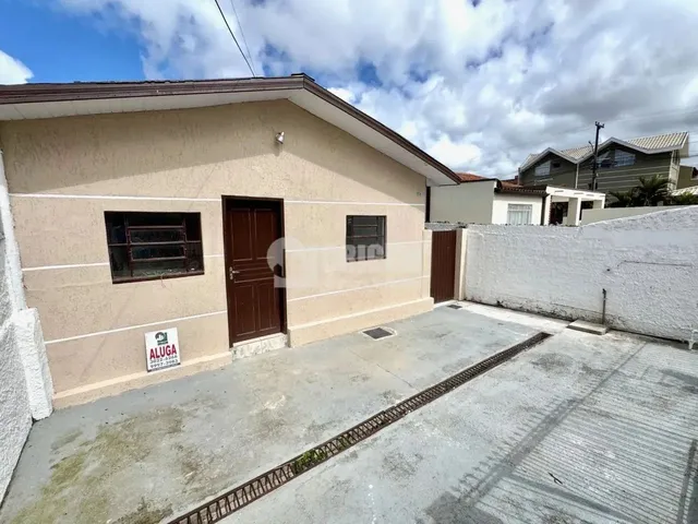 Imagem: Casa com 3 Quartos para Alugar por R$ 2800.00