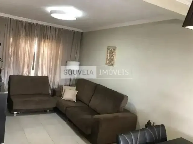 Imagem 8: Sobrado Triplex com 4 Dormitórios, 1 Suíte, 200 M², Aluguel de R$ 4.900 + Taxas