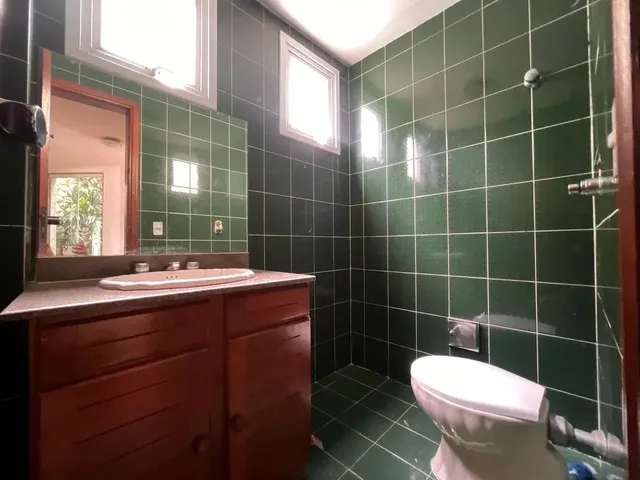Imagem 11: Jo646A - Excelente Casa com 3 Quartos (Reversível para 4) com 244 M² em São Francisco