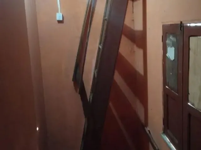 Imagem 8: Alugo Ótima Casa de 3 Andares na Caripunas 762 Casa 4