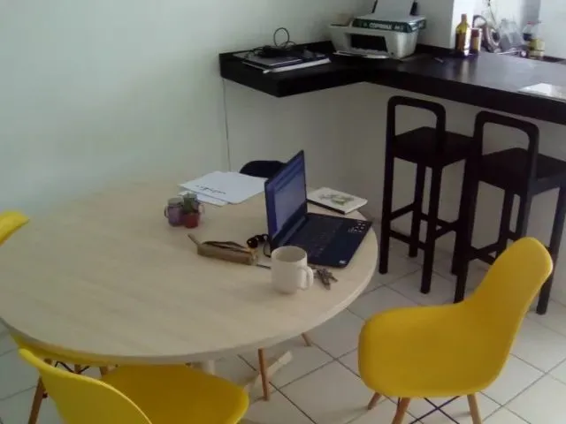 Imagem 1: Apartamento - 1/4 - Semimobiliado - Pituba