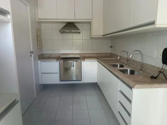 Imagem 4: Armação Aptº 3 Quartos Próximo da Praia