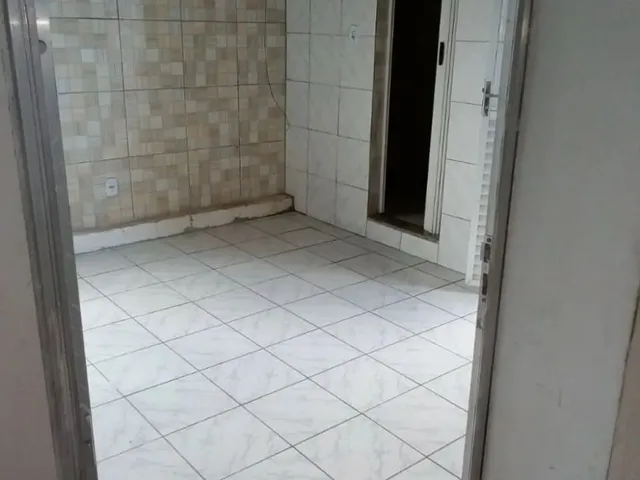 Imagem: Alugo Kitnet no 3° Andar