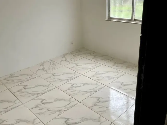 Imagem: Alugo Casa 2 Quartos em Itapuã na Principal