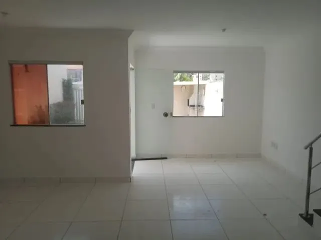 Imagem 8: Casa Duplex em Stella Maris, 4 Quartos com Piscina e Churrasqueira