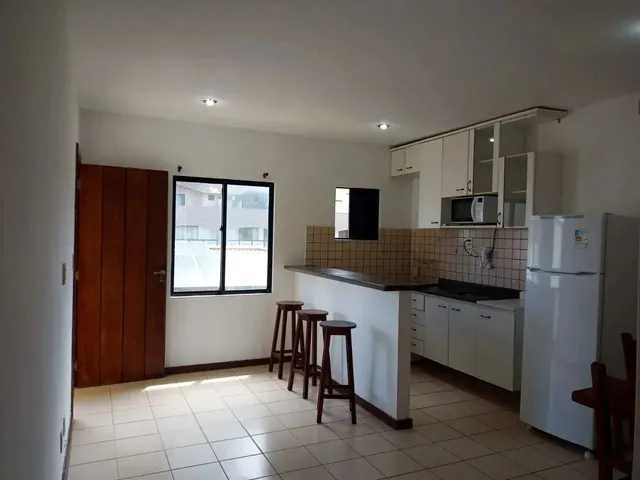 Imagem 3: Sobrado para Aluguel Tem 40 Metros Quadrados com 1 Quarto em Stella Maris - Salvador - Ba