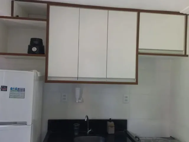 Imagem: A kitnet possui 1 Dormitório, 1 Banheiro, 2 Vagas na