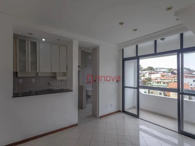 Imagem 8: Aluga Apartamento com 1 Quarto Sendo Suíte, Varanda, Armários, Andar Alto, Ótima