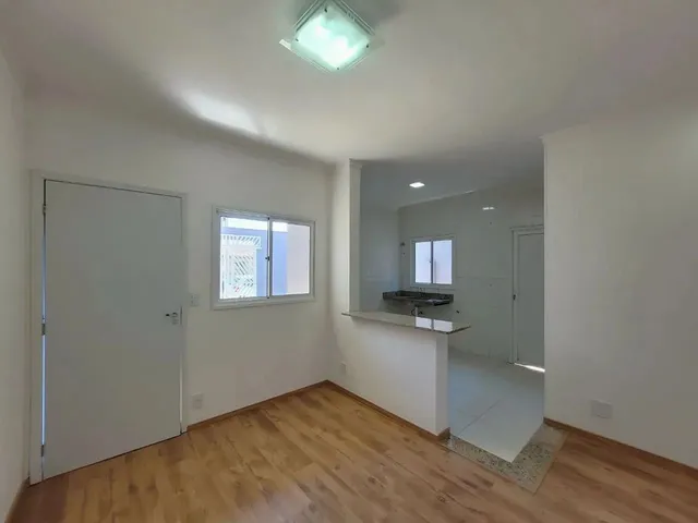 Imagem: Casa com 2 Dormitórios À Venda, 55 M²