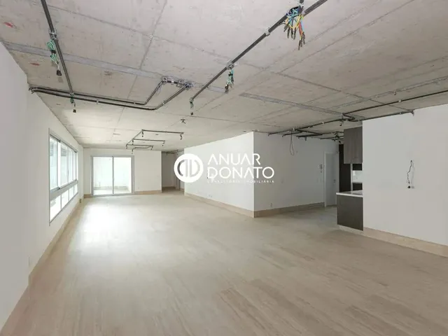 Imagem: Funcionários - Apartamento 4 Quartos À