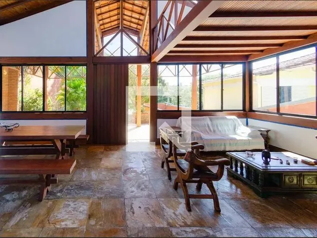 Imagem: Casa À Venda - Luxemburgo, 3 Quartos, 230