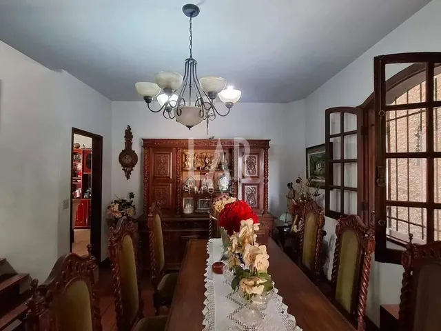 Imagem 10: Casa À Venda, 4 Quartos, 2 Suítes, 4 Vagas, Santo Antônio - Belo Horizonte/Mg