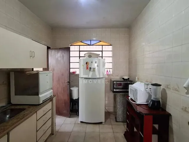 Imagem 14: Casa À Venda, 4 Quartos, 2 Suítes, 4 Vagas, Santo Antônio - Belo Horizonte/Mg