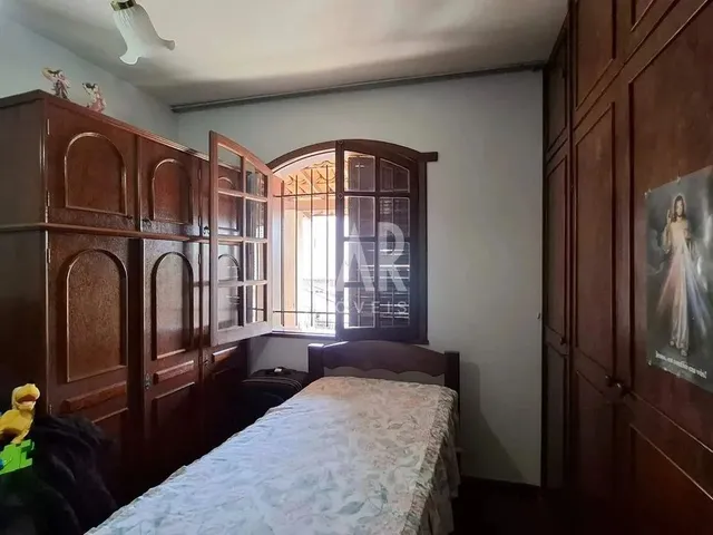 Imagem 9: Casa À Venda, 4 Quartos, 2 Suítes, 4 Vagas, Santo Antônio - Belo Horizonte/Mg