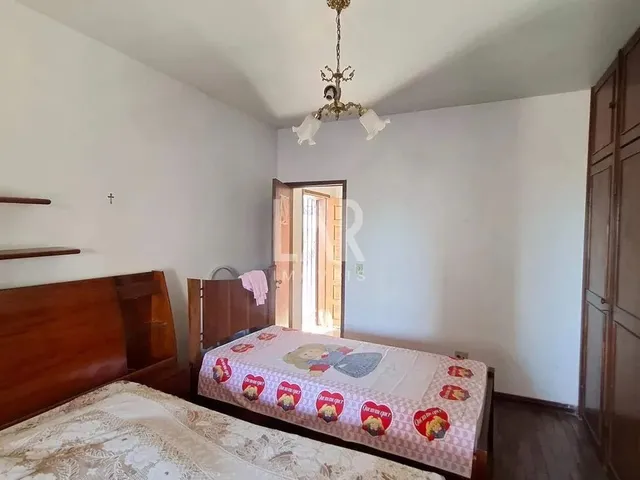 Imagem 4: Casa À Venda, 4 Quartos, 2 Suítes, 4 Vagas, Santo Antônio - Belo Horizonte/Mg