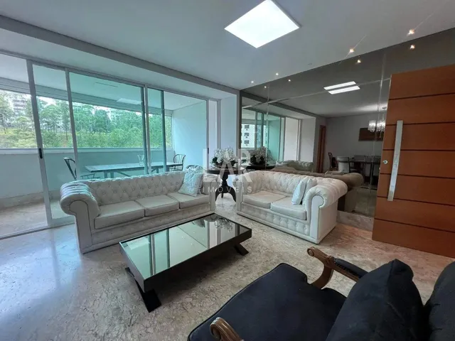 Imagem: Apartamento À Venda, 4 Quartos, 2 Suítes