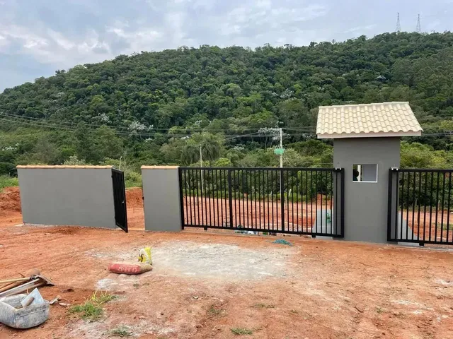 Imagem: Vende Se Terreno com Documento Ok