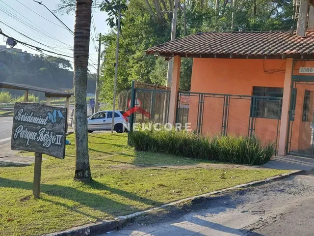 Imagem: Lote em Condomínio em Rua Sanhaçu - Parque