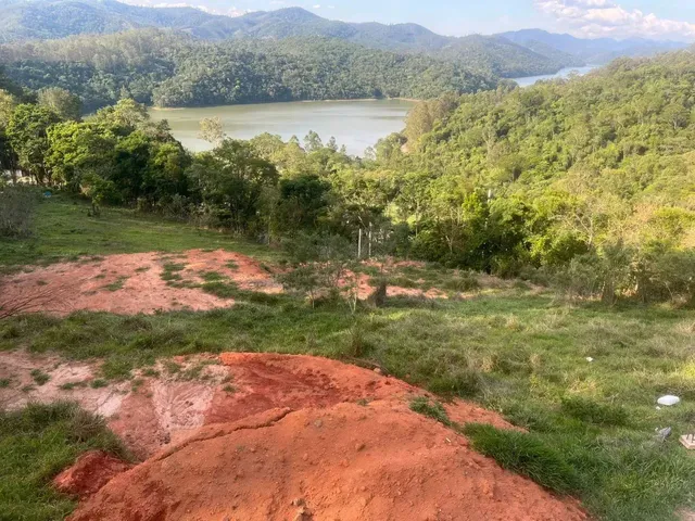 Imagem: Acesso a Represa - Documentado