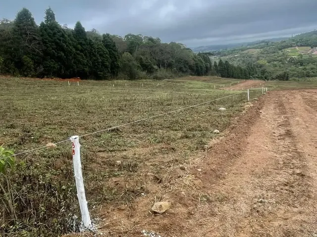 Imagem 1: Terrenos com Boas Topografia,Localização e Preço
