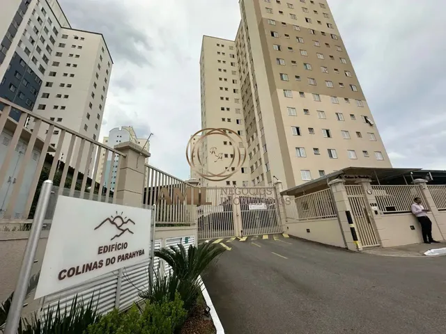 Imagem: O apartamento possui 3 Dormitórios, 1 Suíte, 2 Banheiros,
