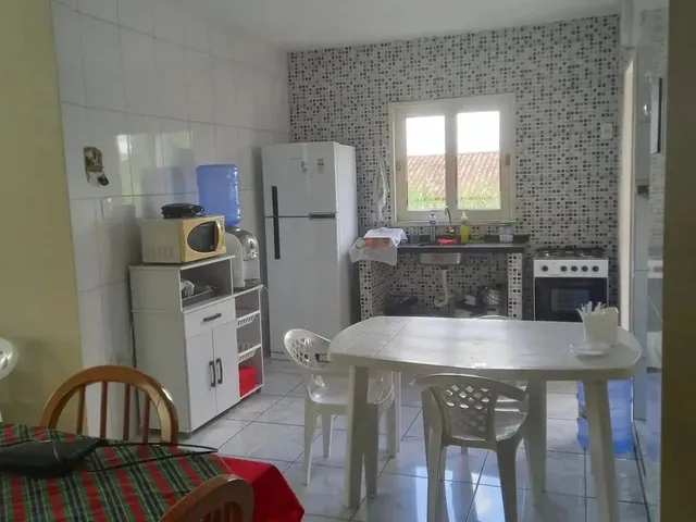 Imagem 6: Casa para Alugar 5 Quartos 3 Suítes Ar Condiciona com 250M² em Gravatá