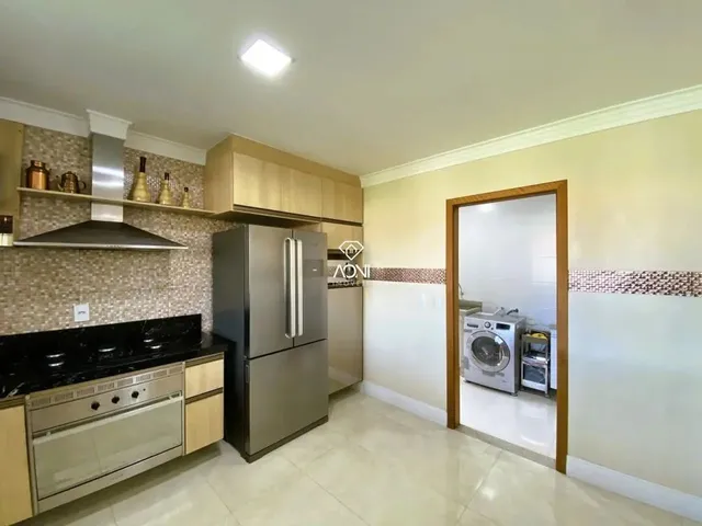 Imagem 15: Venda - Casa Duplex - Jardins Veneza - Interlagos - Funcional e Sustentável - R
