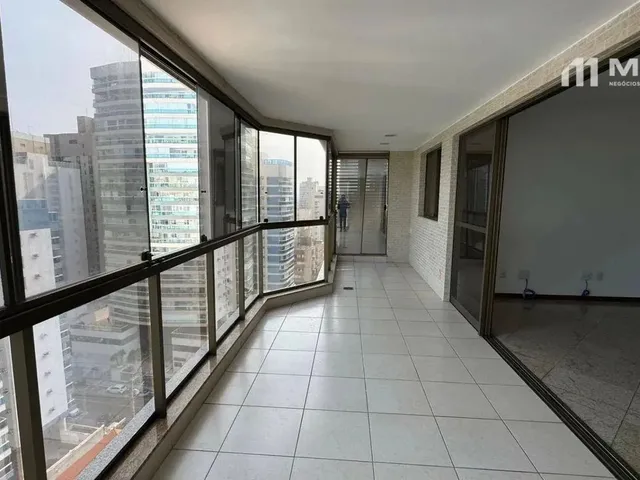 Imagem 15: Apartamento com 4 Dormitórios À Venda, 341 M² por R$ 6.990.000,00 - Praia da Costa