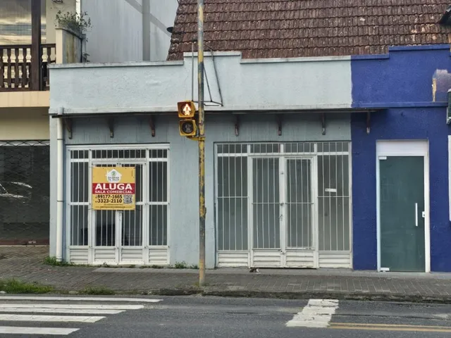 Imagem: A sala comercial possui 1 Banheiro, 47m² de Área e está