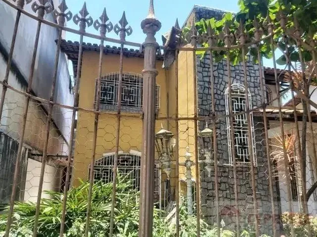 Imagem: Casa com 3 Quartos À Venda, 290M