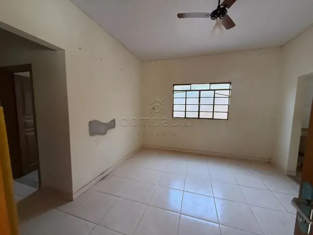 Imagem 2: Casa À Venda com 2 Quartos no Centro de Tanabi