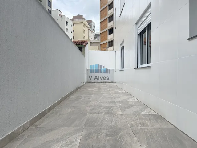 Imagem 13: Apartamento com área privativa, 3 quartos, suíte, closet e 2 vagas. À venda, no bairro