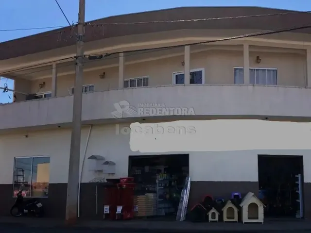 Imagem: Sobrado com Salão Comercial Venda Guapiaçu