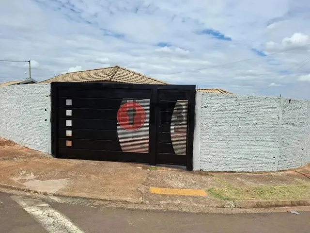 Imagem: Casa Residencial de Esquina para Venda no