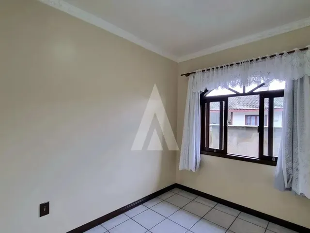 Imagem 5: Geminado com 2 Quartos, Sala de Estar e Jantar, 1 Banheiro Social e Área de Serviço No