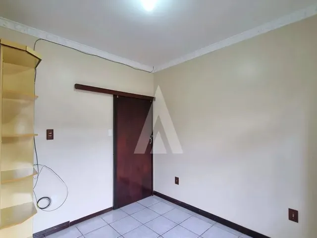 Imagem 15: Geminado com 2 Quartos, Sala de Estar e Jantar, 1 Banheiro Social e Área de Serviço No