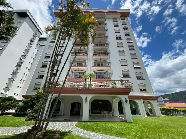 Imagem: O apartamento possui 2 Dormitórios, 1 Banheiro, 1 Vaga na