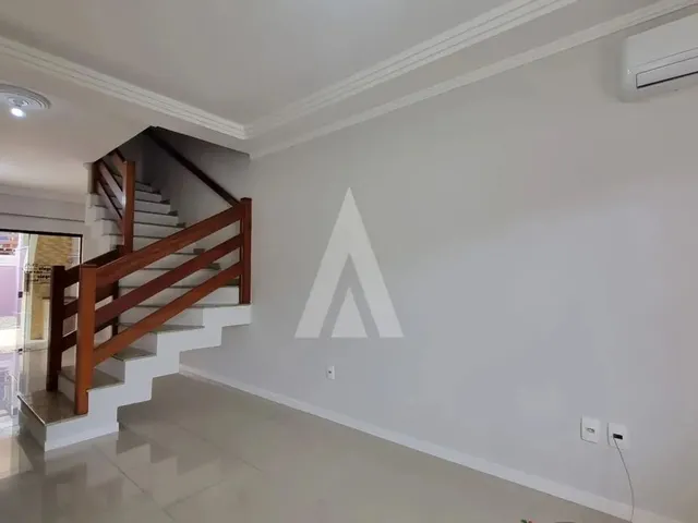 Imagem 12: Casa Geminada com 3 Quartos, Sendo 1 Suíte, no Bairro Aventureiro