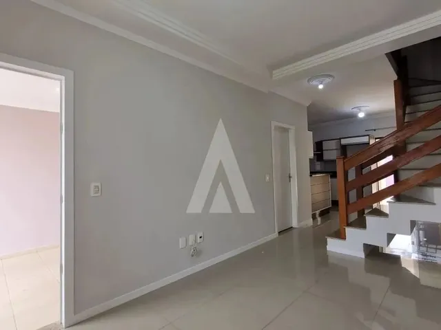 Imagem 10: Casa Geminada com 3 Quartos, Sendo 1 Suíte, no Bairro Aventureiro