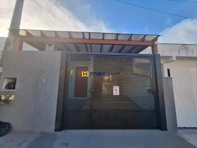 Imagem: Excelente Casa com 2 Dormitórios no Bairro