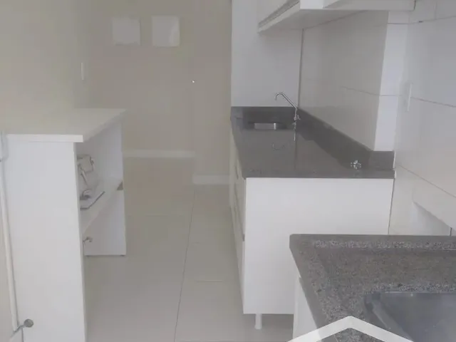 Imagem 6: Apartamento Semi Mobiliado com 02 Dormitórios Sendo 01 Suíte no Centro da Cidade De