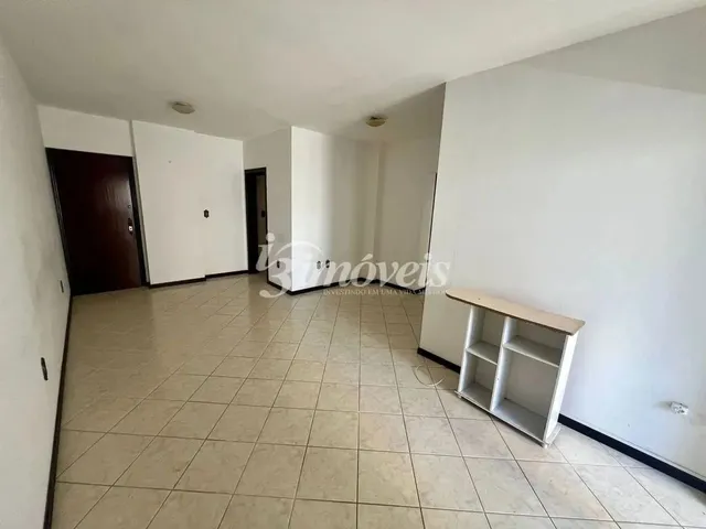 Imagem 13: Apartamento para Locação Anual, com 2 Quartos (Sendo Uma Suíte), 1 Vaga de Garagem