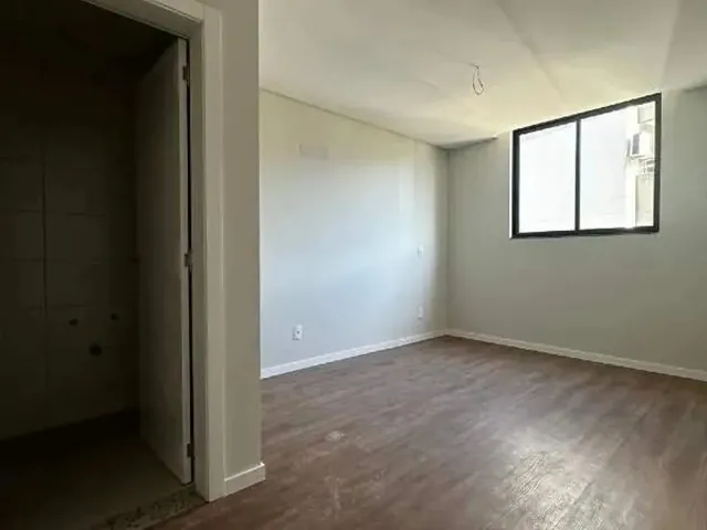Imagem 5: Aluguel: R$ 2.500,00 - Apartamento 2 Quartos com Suíte, 75,04 M², Jaraguá do Sul