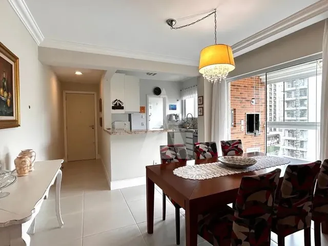 Imagem 2: Apartamento Mobiliado com 3 Quartos, Sacada com Churrasqueira, no Bairro Atiradores