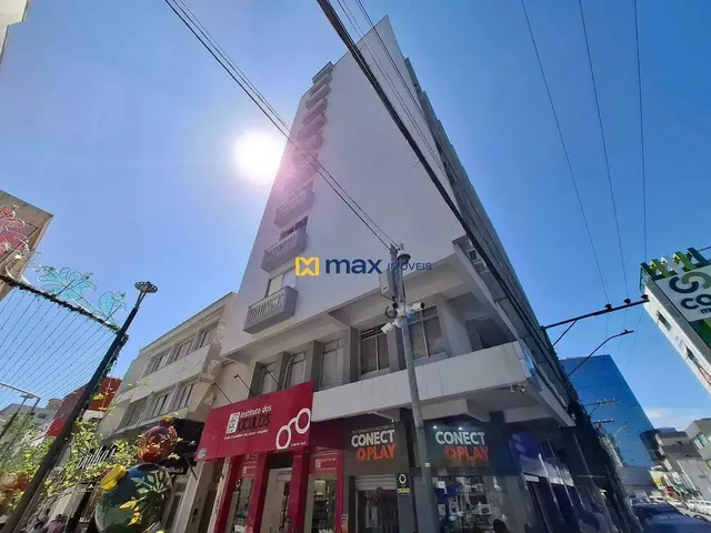 Imagem: Apartamento 1 Suíte 3 Dormitórios. Centro